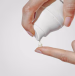 Легкий сонцезахисний крем Transparent Lab Lightweight Sunscreen SPF50+ PA++++, пробник 6 мл - Зображення 2